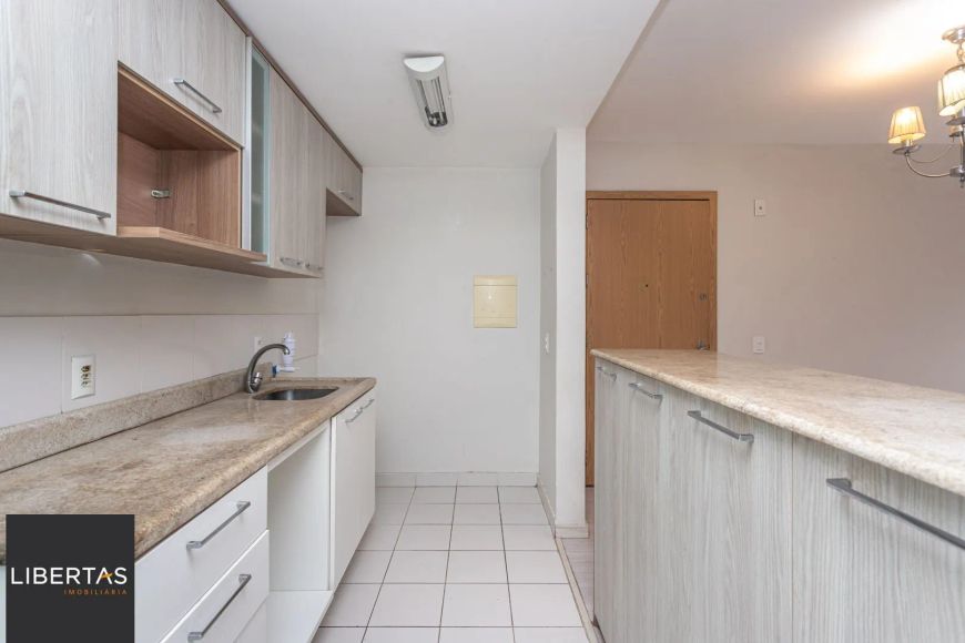 Apartamento de 3 dormitórios 1 vaga - Desocupado