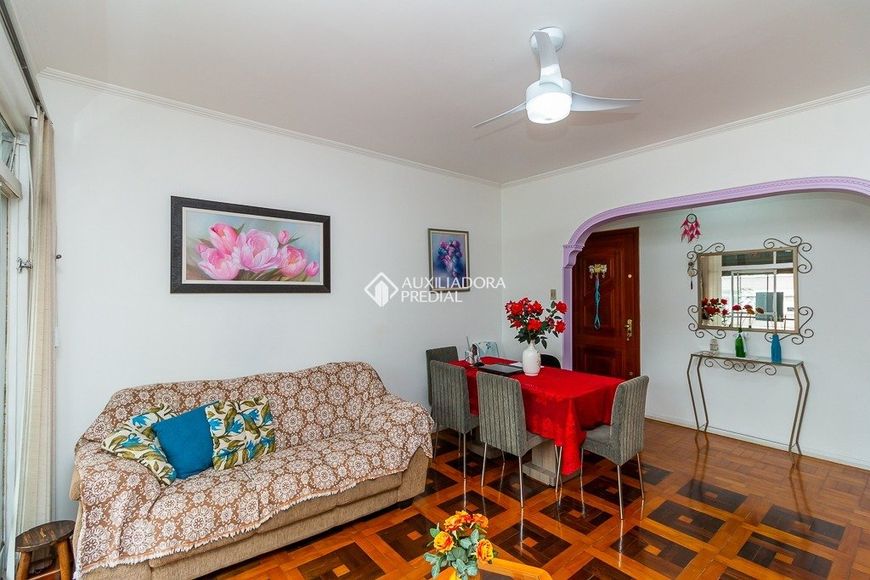 Apartamento à venda no Centro Histórico com 88 m² e 3 dormitórios/quartos.