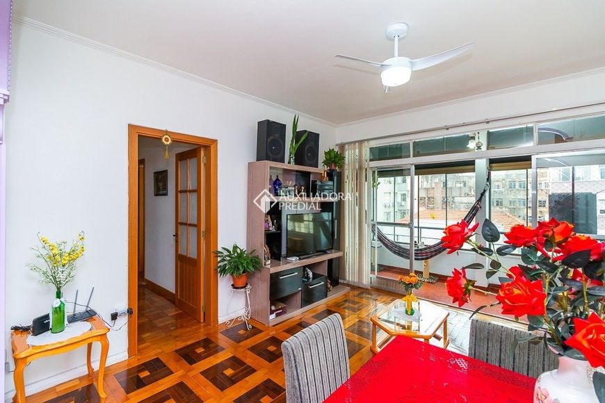 Apartamento à venda no Centro Histórico com 88 m² e 3 dormitórios/quartos.