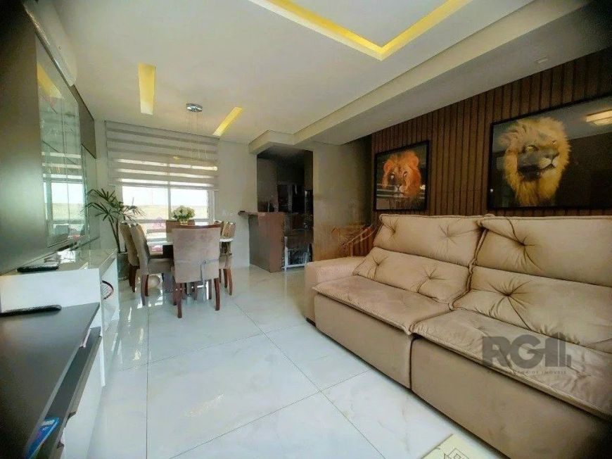 Casa com 3 dormitórios no bairro hípica