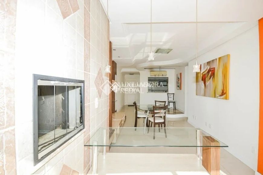 Apartamento à venda no Menino Deus - 80m² com 2 dormitórios/quartos disponíveis