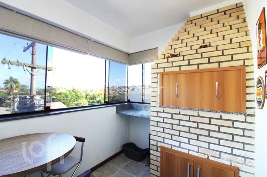 Apartamento à venda Rua Taveira Júnior, Nonoai - Porto Alegre