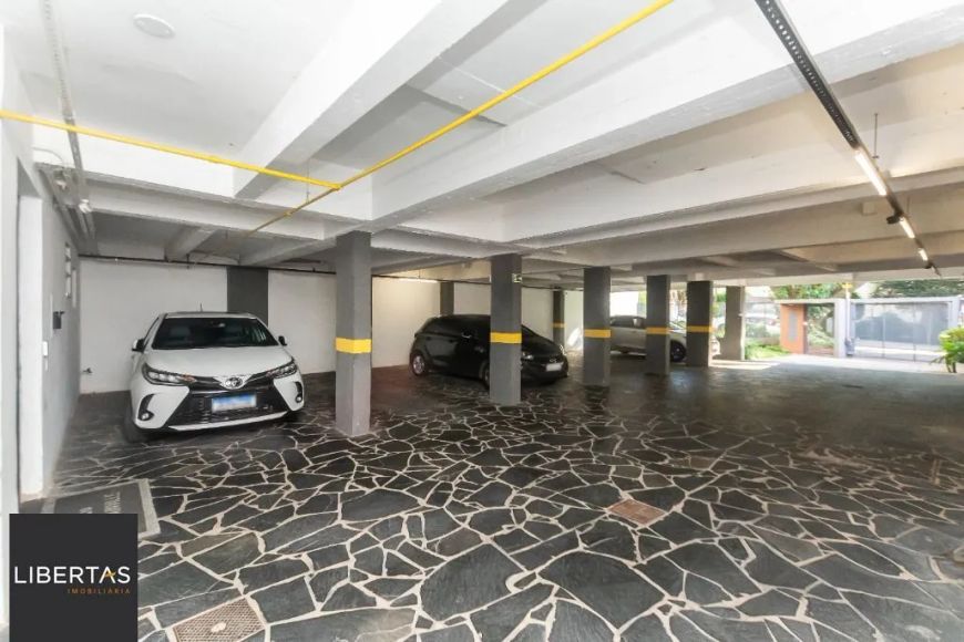 Apartamento 81m² 2 dorm. + vaga Auxiliadora - Porto Alegre