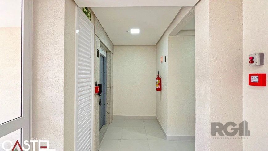 Apartamento 2 dormitórios à venda Menino Deus Porto Alegre/RS