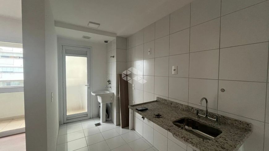 Apartamento 2 dormitórios no Rossi Florida