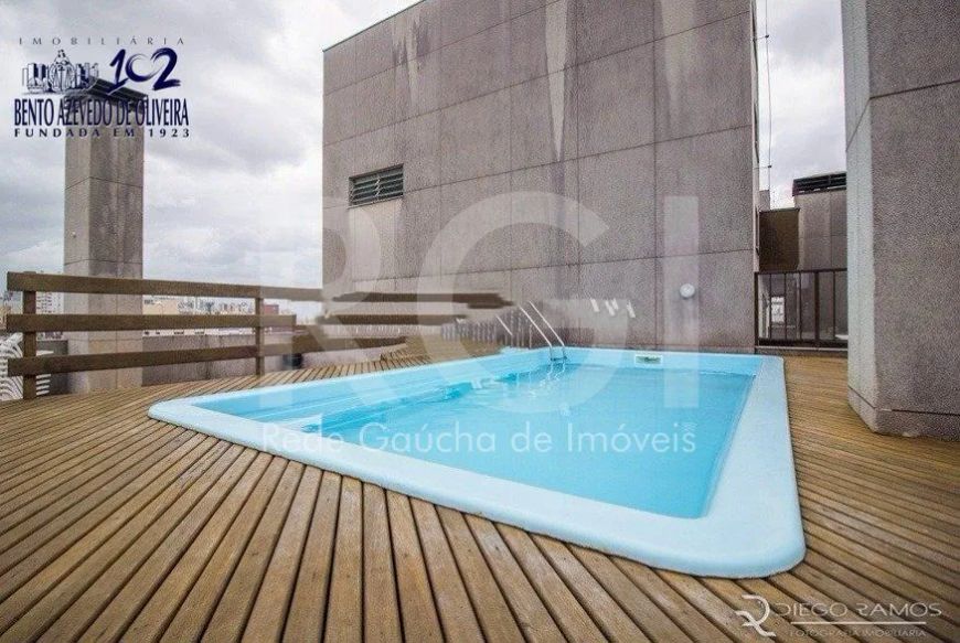 Apartamento para Venda - 63.94m², 2 dormitórios, 1 vaga - Cidade Baixa