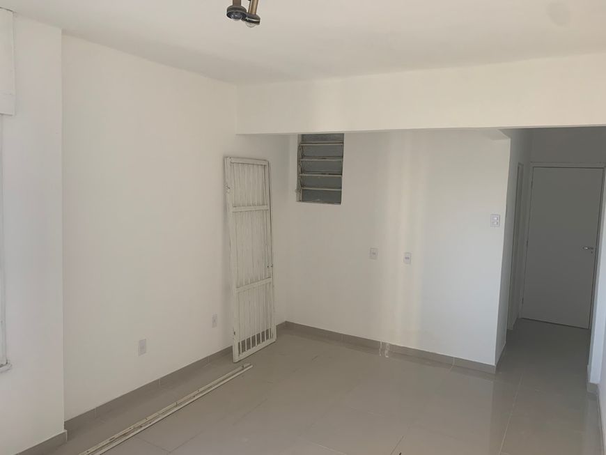 PARCELO DIRETO EM 60 vezes - Sala Comercial com 26 m2 priv. TODA REFORMADA