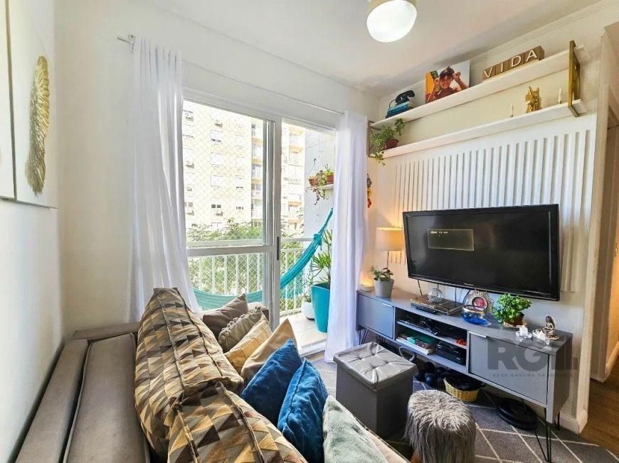 Apartamento à venda no Condomínio Otto Clube Residencial, situado no coração do charmoso bairro Tris