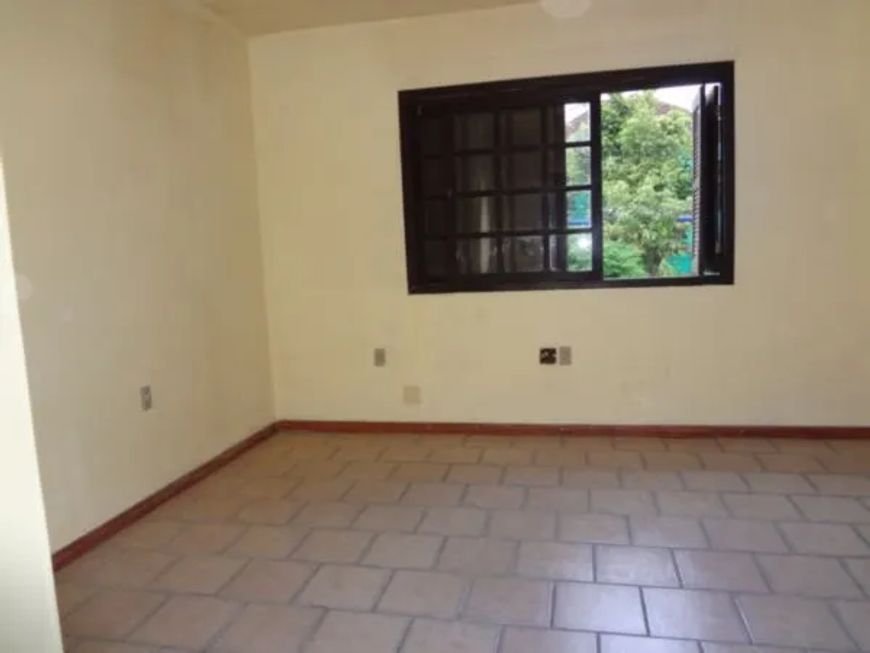 Casa para Venda - 190m², 3 dormitórios, sendo 1 suites, 1 vaga - Partenon