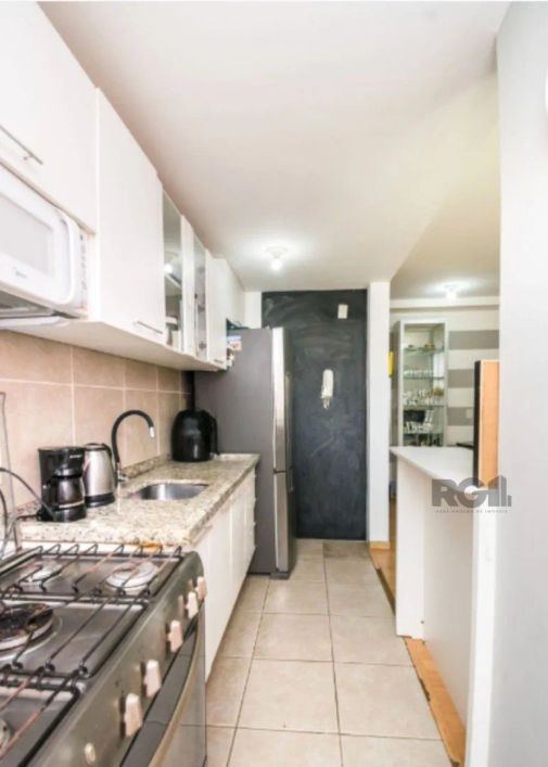 Excelente apartamento de 2 dormitórios, sendo um deles uma confortável suíte. Com 61,56m² privativos