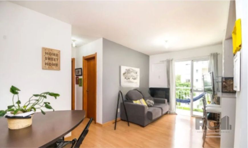 Excelente apartamento de 2 dormitórios, sendo um deles uma confortável suíte. Com 61,56m² privativos