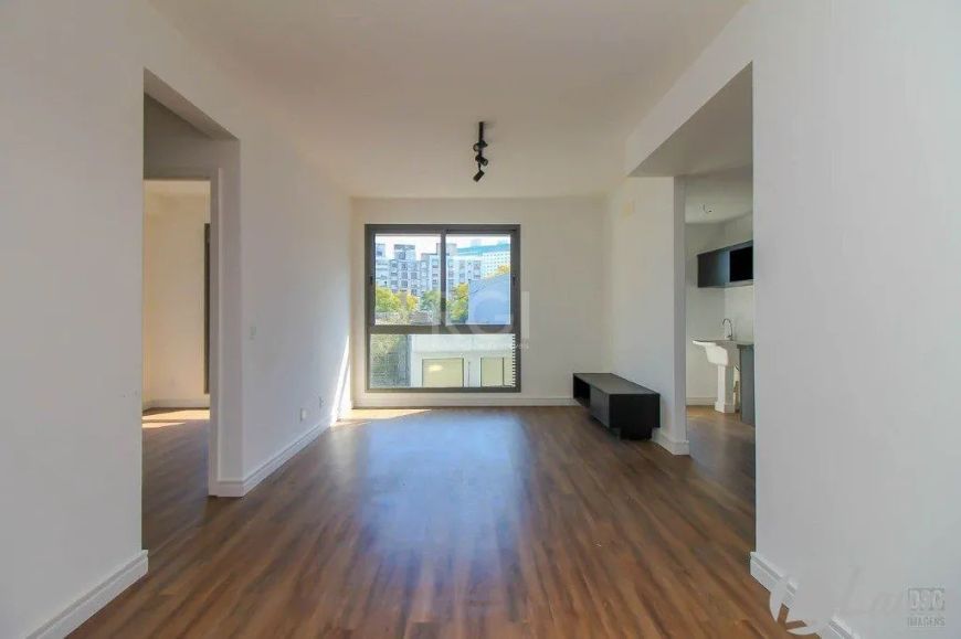 Apartamento para Venda - 71m², 2 dormitórios, sendo 1 suites, 1 vaga - Centro Hi