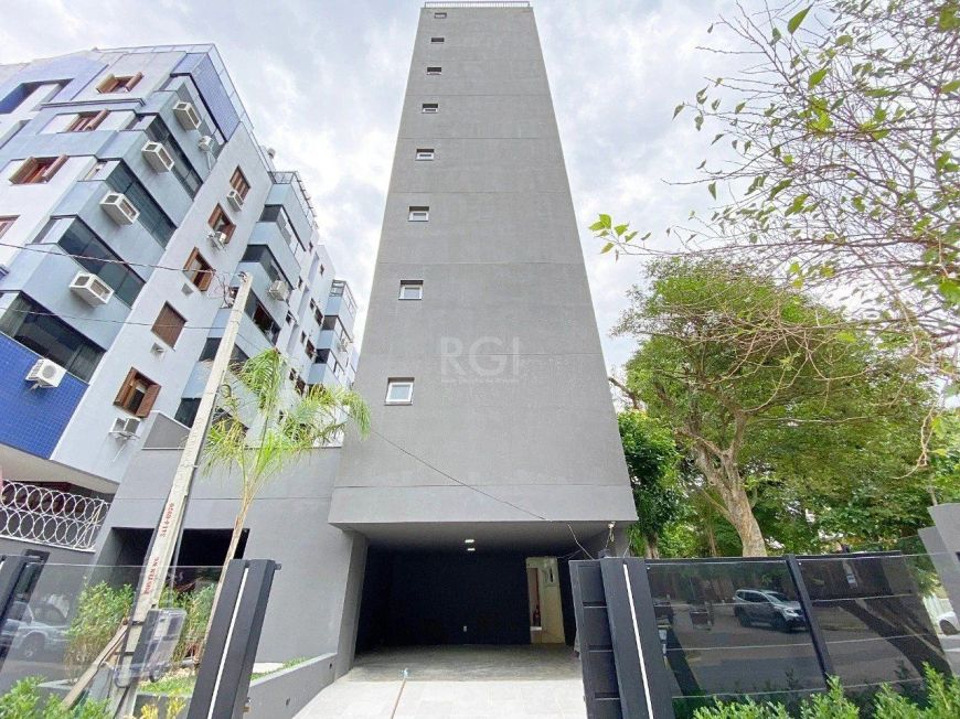 Apartamento para Venda - 65.03m², 2 dormitórios, sendo 1 suites, 1 vaga - Menino Deus