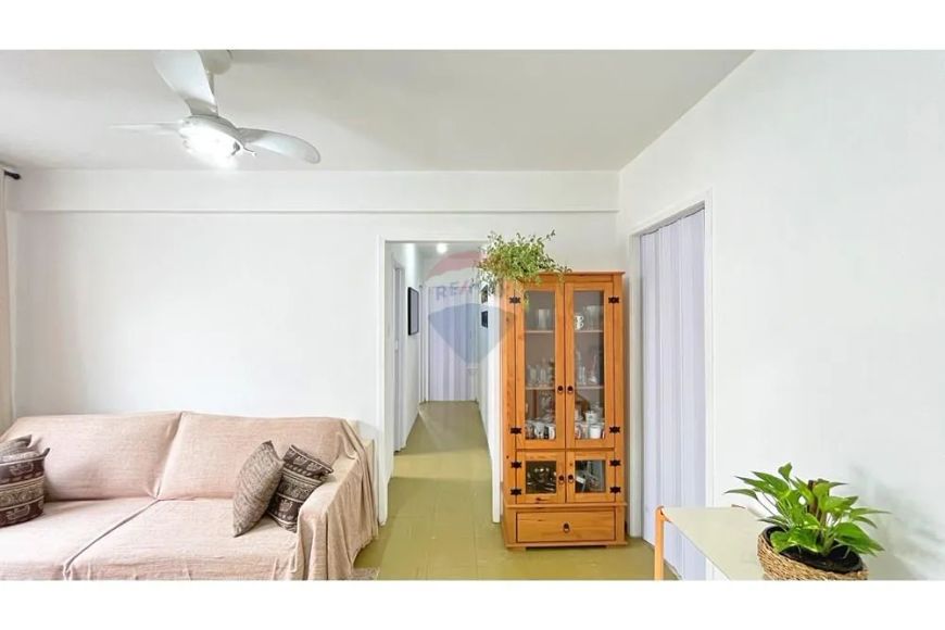 Apartamento à venda 65m² 3 quartos 2 banheiros por R$ 240.000,00