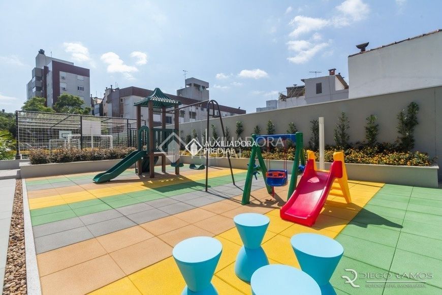 Apartamento para venda com 105 metros quadrados com 3 quartos em Menino Deus - Porto Alegre - RS