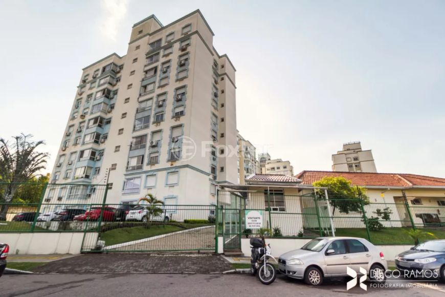 Apartamento à venda Avenida da Cavalhada, Cavalhada - Porto Alegre