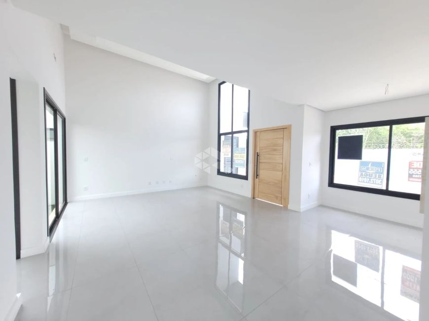 Casa de Condomínio em Hípica