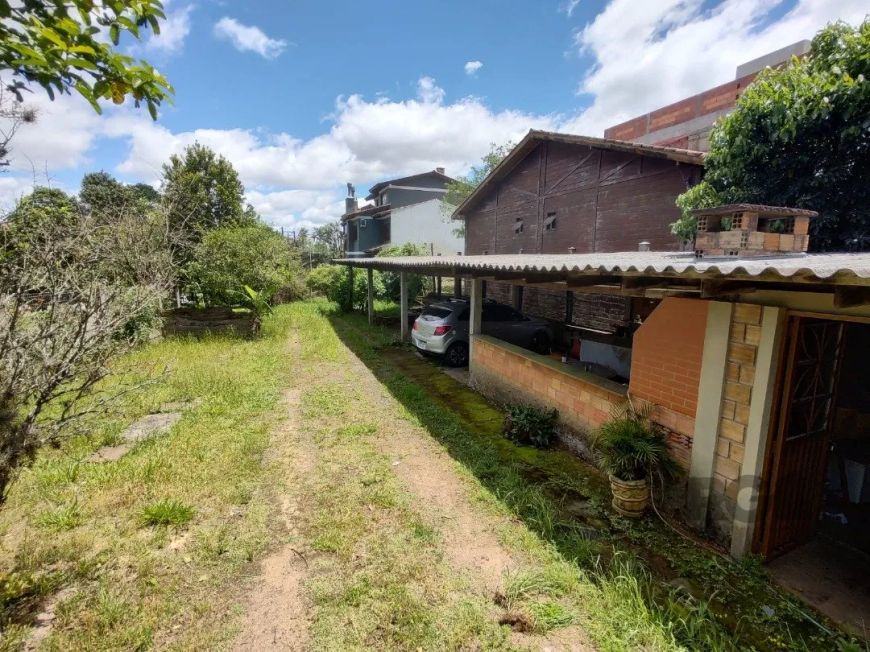 Terreno incrível na parte alta do bairro Espírito Santo!Esse maravilhoso terreno oferece uma vista p