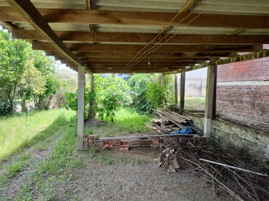 Terreno incrível na parte alta do bairro Espírito Santo!Esse maravilhoso terreno oferece uma vista p