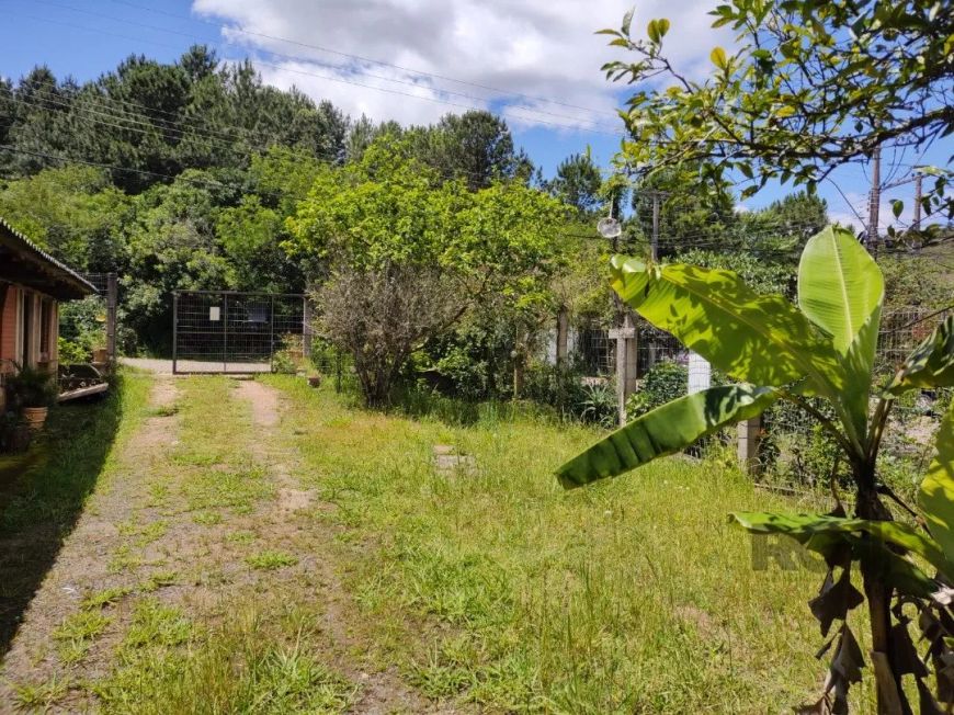 Terreno incrível na parte alta do bairro Espírito Santo!Esse maravilhoso terreno oferece uma vista p
