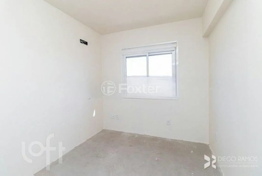 Apartamento à venda Avenida Eduardo Prado, Cavalhada - Porto Alegre