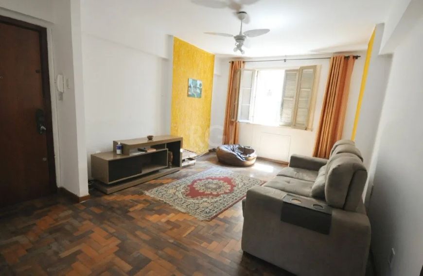 Apartamento 03 dormitórios no Bairro Centro HistóricoOportunidade de Ouro no Centro Histórico de Por