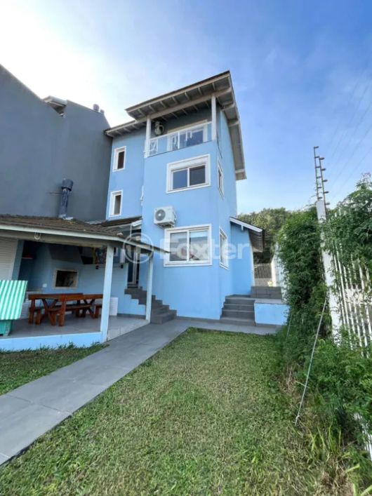 Casa à venda Rua Henrique Anawate, Guarujá - Porto Alegre