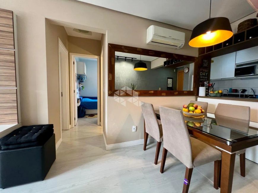 Apartamento à venda com 2 quartos, 57 m², 1 vaga