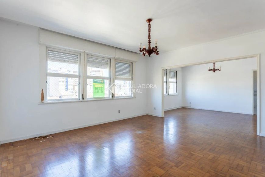Apartamento à venda no Bom Fim - 3 dormitórios, 160m², próximo à Redenção