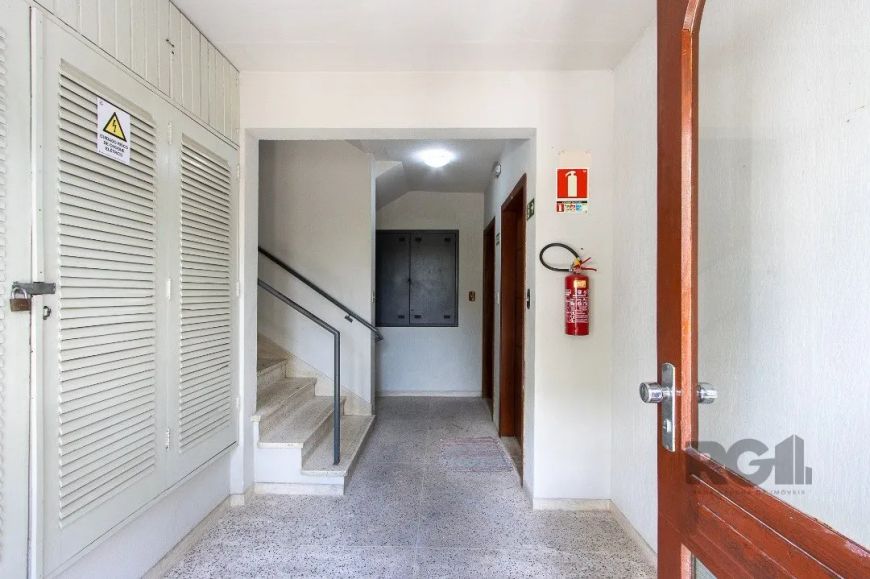 Apartamento Garden no bairro PartenonApartamento térreo com amplo jardim privativo, dois quartos, um