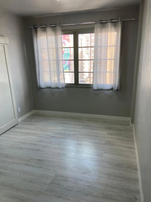 Apto de um dorm, 100 % reformado, vista espetacular, R$ 119 MIL alugado por R$ 1000 Contrato Longo