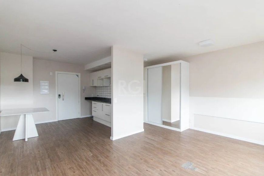 Loft para Venda - 38m², 1 dormitório, 1 vaga - Jardim Botânico