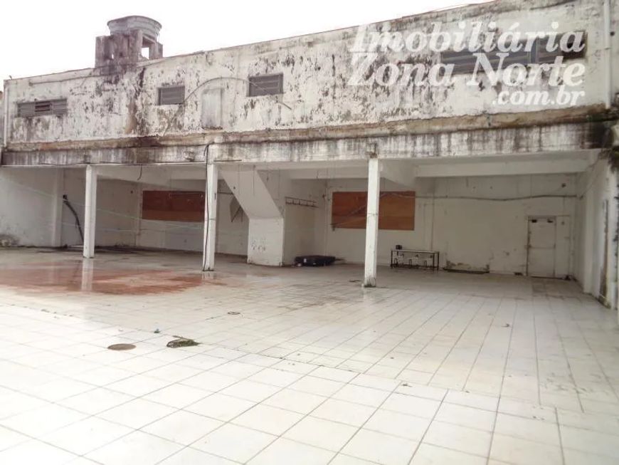 PRÉDIO COMERCIAL...