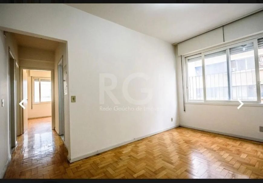 Apartamento à venda no Centro Histórico com 63 m² e 2 dormitórios/quartos.