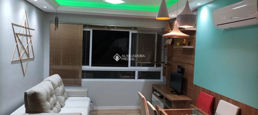 Apartamento à venda no Jardim Leopoldina com 49 m² e 2 dormitórios/quartos.