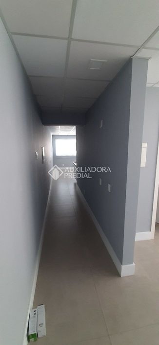 Comercial no bairro Menino Deus