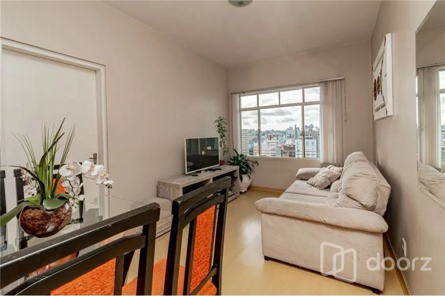 Apartamento em Centro Histórico com 40.2 m² , 1 quarto(s) , 1 suíte(s) .