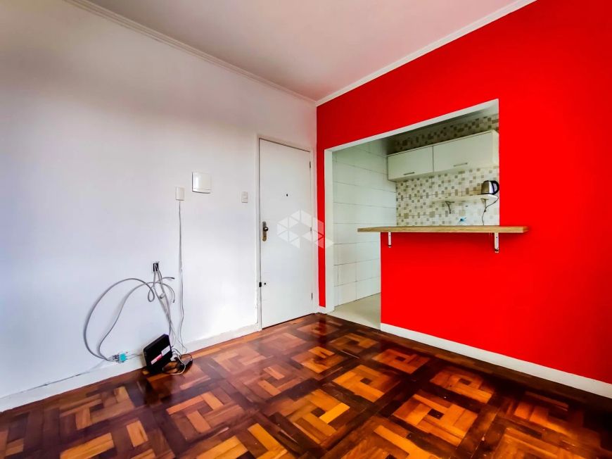 Apartamento de 1 Dormitorio no Bairro Navegantes, em Porto Alegre