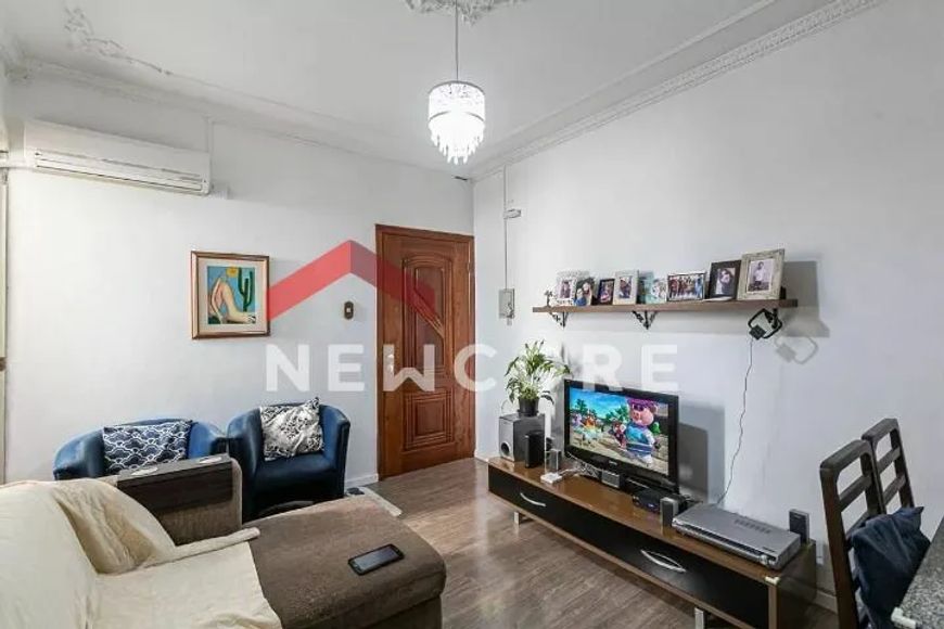 Apartamento em Avenida Professor Oscar Pereira - Azenha - Porto Alegre/RS