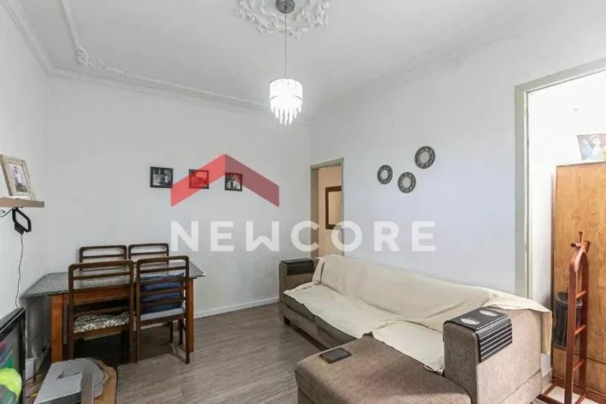 Apartamento em Avenida Professor Oscar Pereira - Azenha - Porto Alegre/RS
