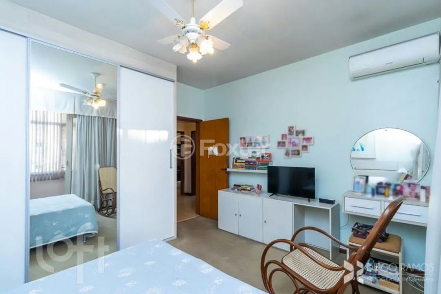 Apartamento à venda Rua Duque de Caxias, Centro Histórico - Porto Alegre
