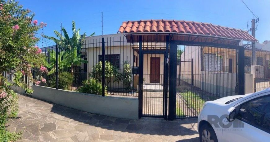 Casa de 2 dormitórios no bairro Jardim Itu