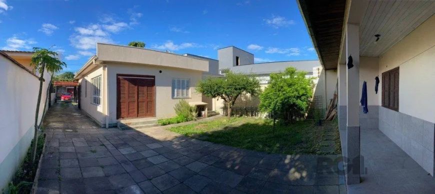 Casa de 2 dormitórios no bairro Jardim Itu