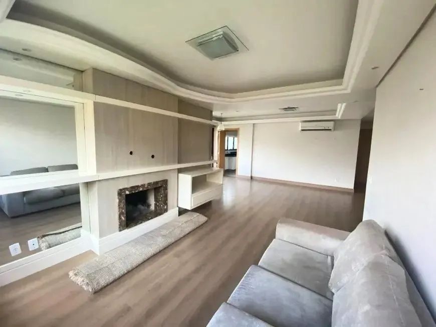 Apartamento à venda no bairro Mont Serrat com 116m² e 3 dormitórios/quartos.