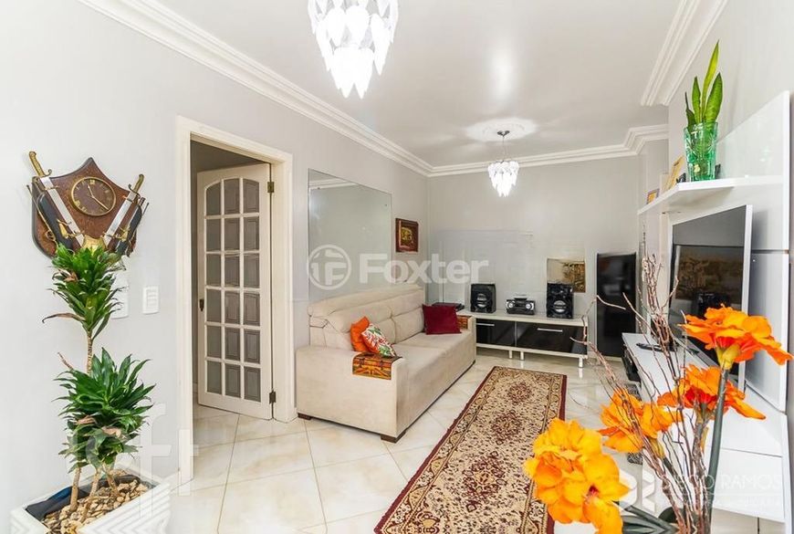 Apartamento para venda tem 70 metros quadrados com 2 quartos em Vila Jardim - Porto Alegre - RS