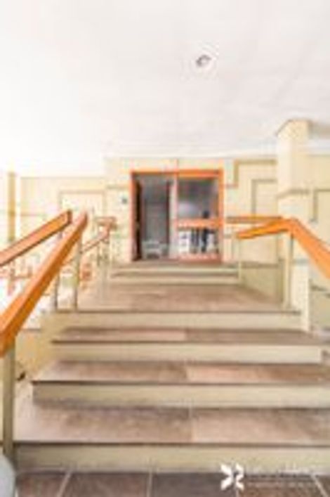Apartamento para venda tem 70 metros quadrados com 2 quartos em Vila Jardim - Porto Alegre - RS