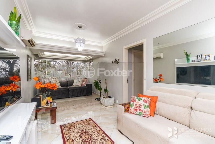 Apartamento para venda tem 70 metros quadrados com 2 quartos em Vila Jardim - Porto Alegre - RS