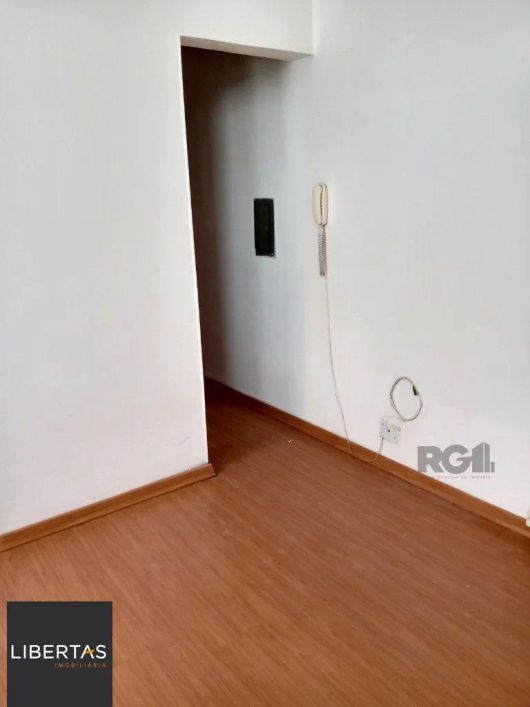 Apartamento de 1 dormitório no Centro DESOCUPADO
