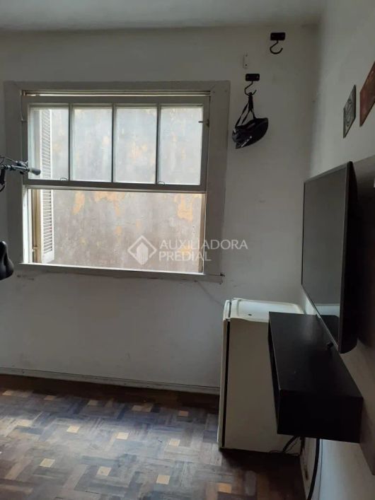 Apartamento à venda no Centro Histórico - Porto Alegre próximo a UFRGS.