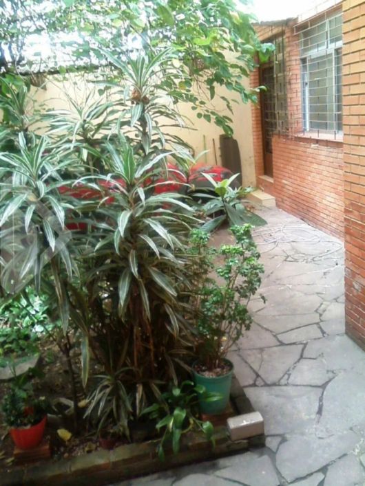 Venda de casa residencial com 169 m², 4 dormitórios/quartos na Cidade Baixa